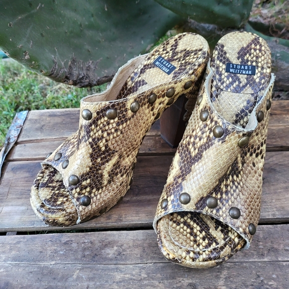 Patent Leather Snake Skin Pint Stuart Weizmann Slides - Picture 2 of 7